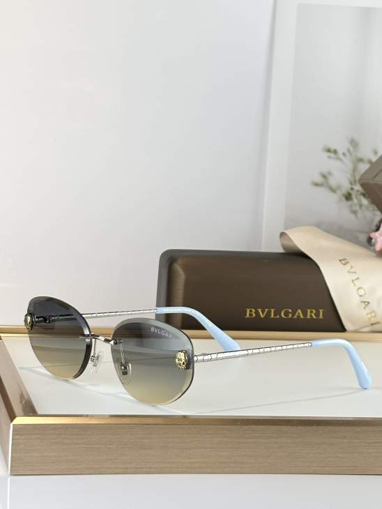 Picture of Bvlgari Sunglasses _SKUfw77893871fw